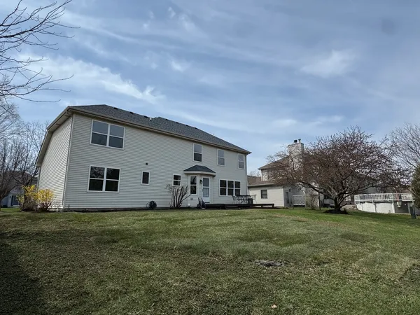 $625,000 | 24850 Michele Drive, Plainfield, IL 60544