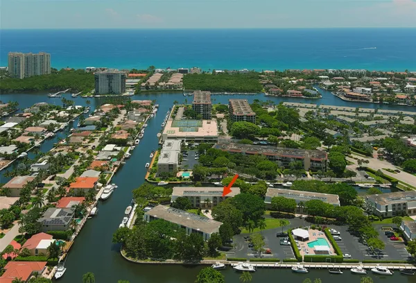 $3,300 | 773 Jeffery Street, Unit 4305, Boca Raton, FL 33487