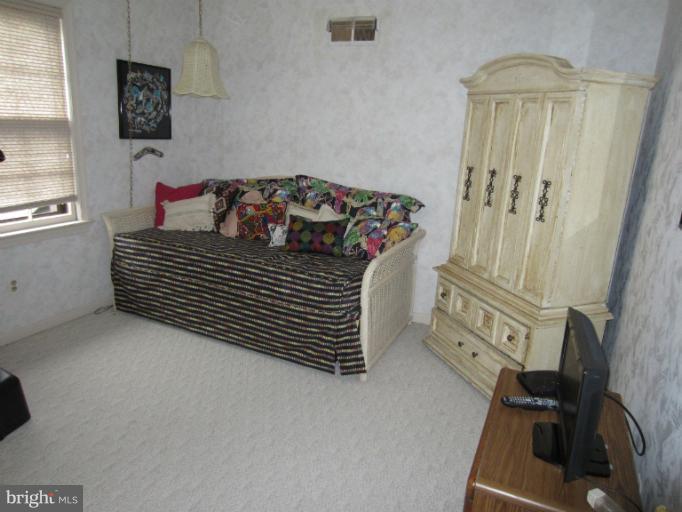 6708 Pawtucket Road Bethesda, MD 20817 - Photo 16 of 19 Bedroom