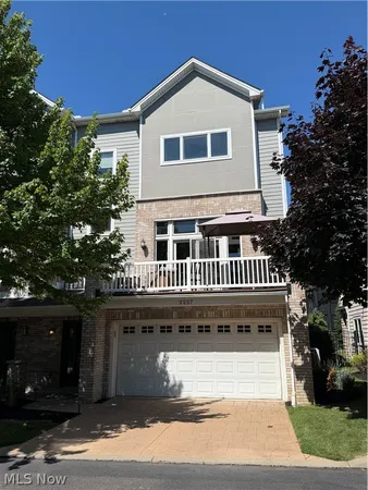 $530,000 | 2257 City View Drive, Cleveland, OH 44113