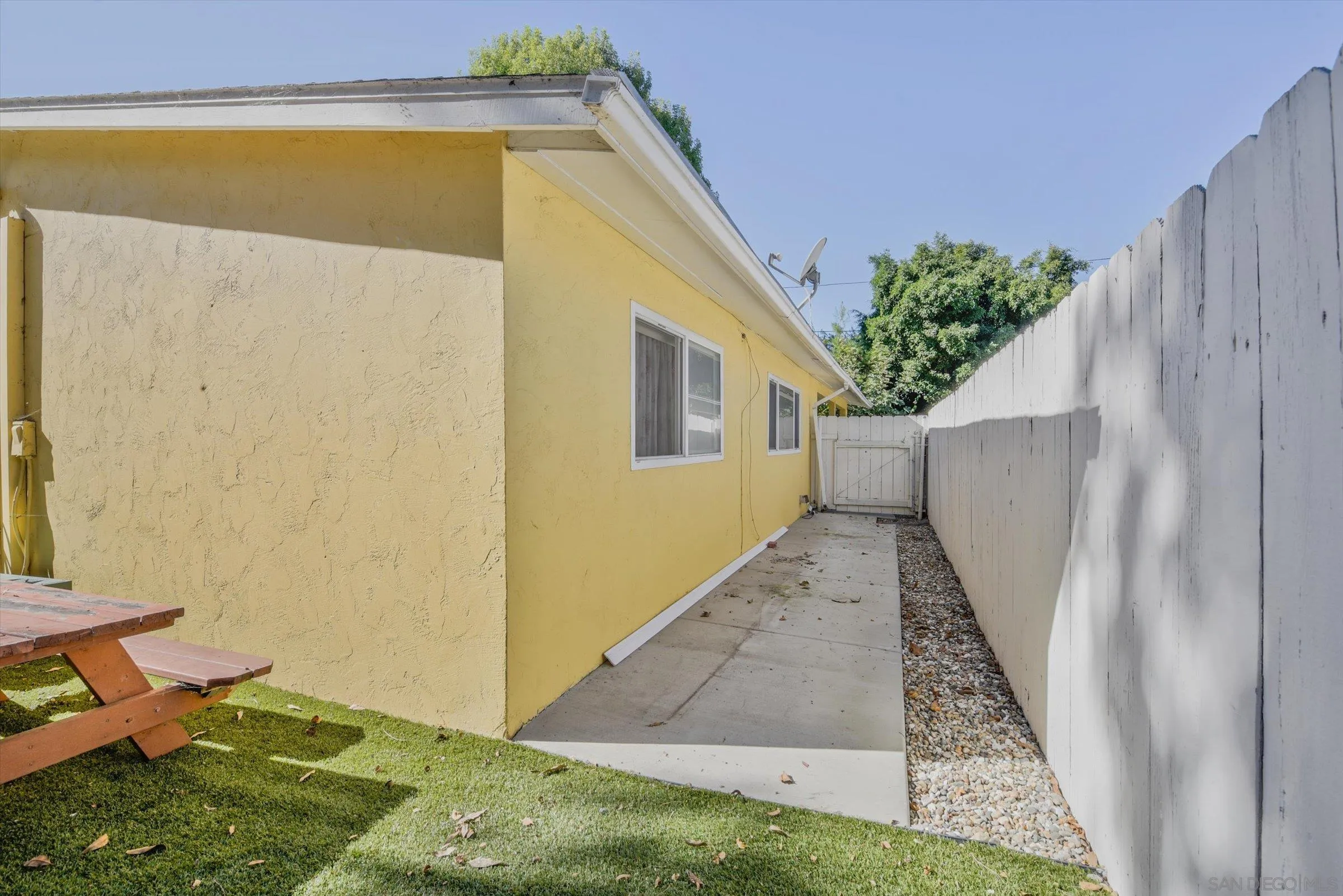625 Kempton Street Spring Valley, CA 91977 - Photo 30 of 36 Gallery Image 30