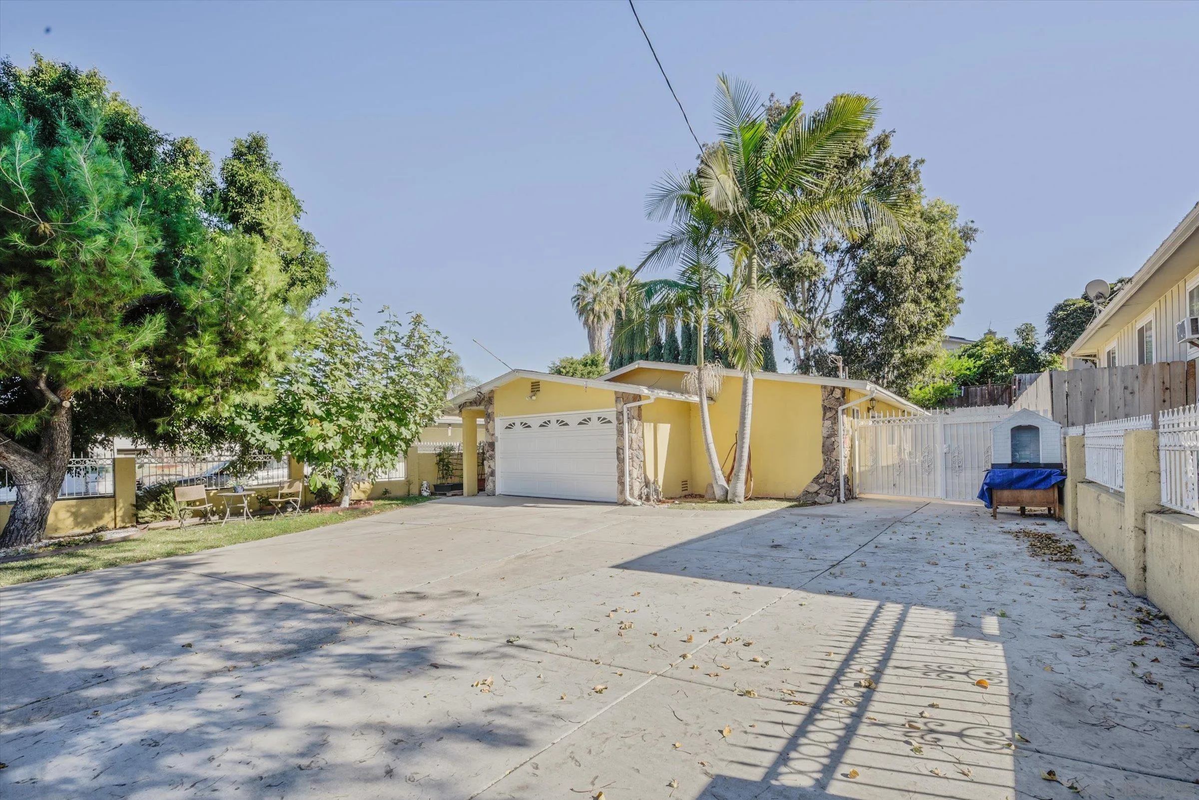 625 Kempton Street Spring Valley, CA 91977 - Photo 33 of 36 Gallery Image 33