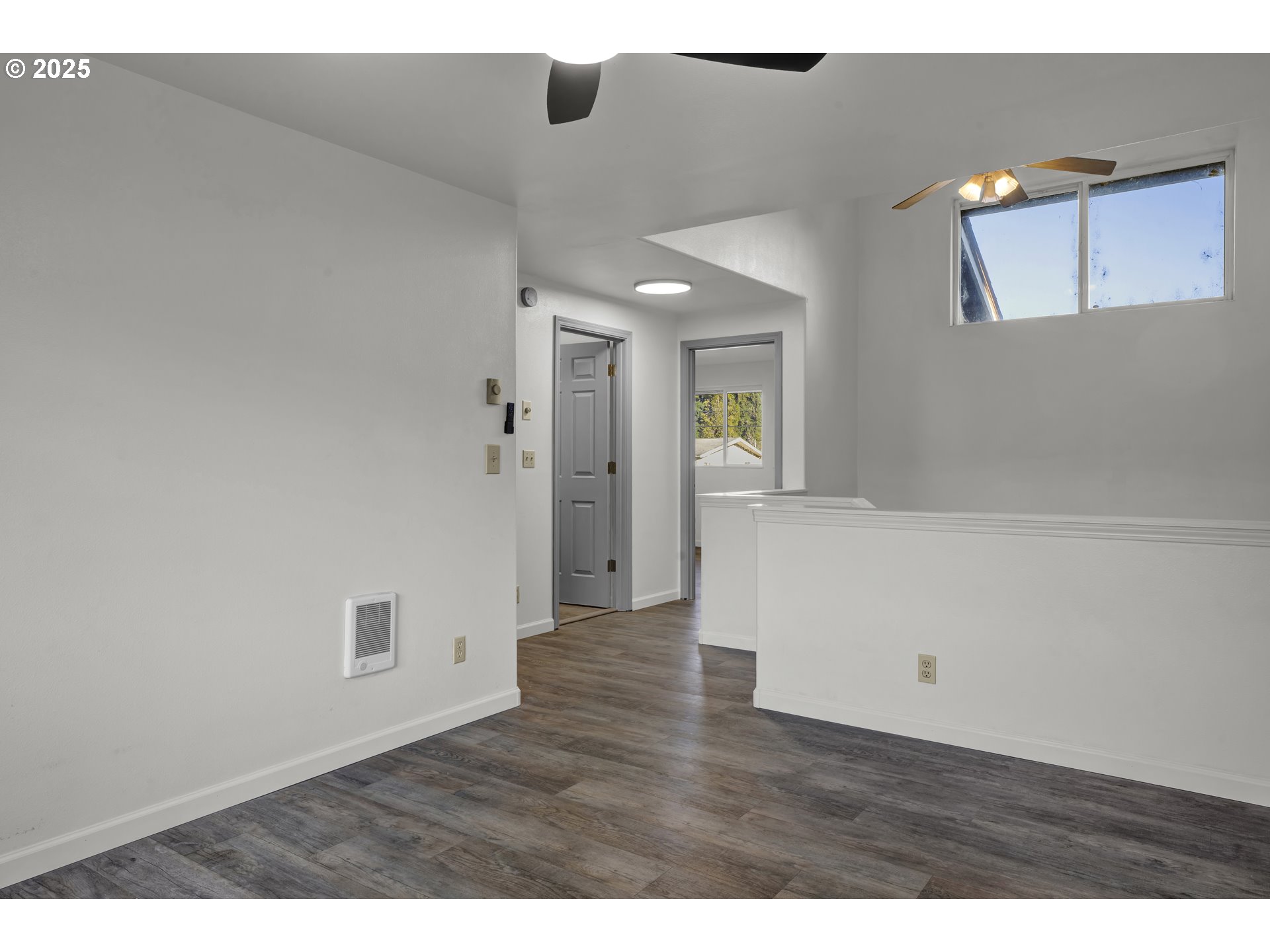 76330 Rainbow Road Oakridge, OR 97463 - Photo 18 of 34