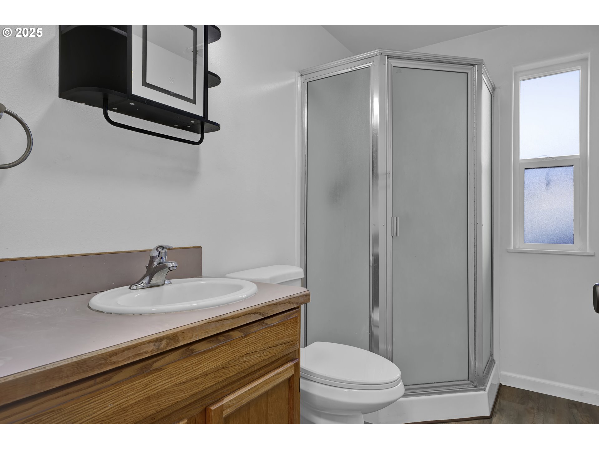 76330 Rainbow Road Oakridge, OR 97463 - Photo 25 of 34