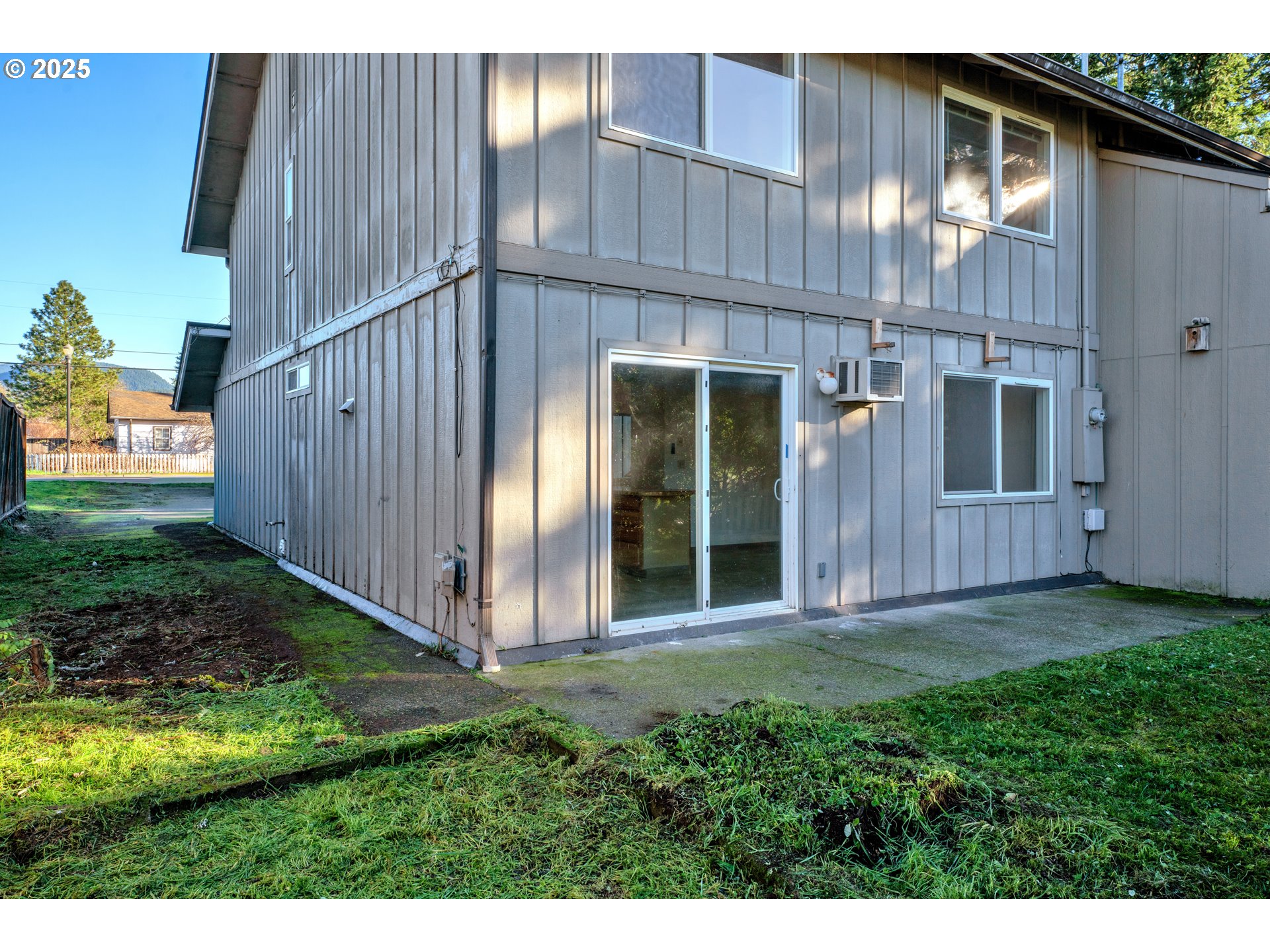 76330 Rainbow Road Oakridge, OR 97463 - Photo 29 of 34