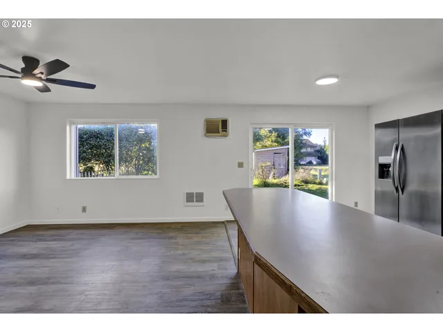 $239,000 | 76330 Rainbow Road, Oakridge, OR 97463