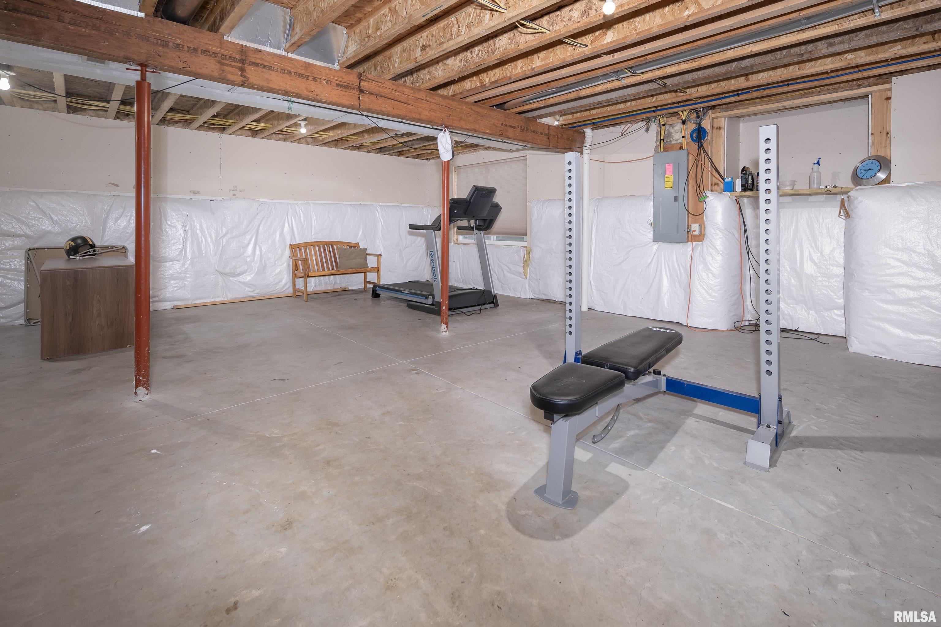 2348 Jersey Ridge Road Davenport, IA 52803 - Photo 30 of 35 Gallery Image 30