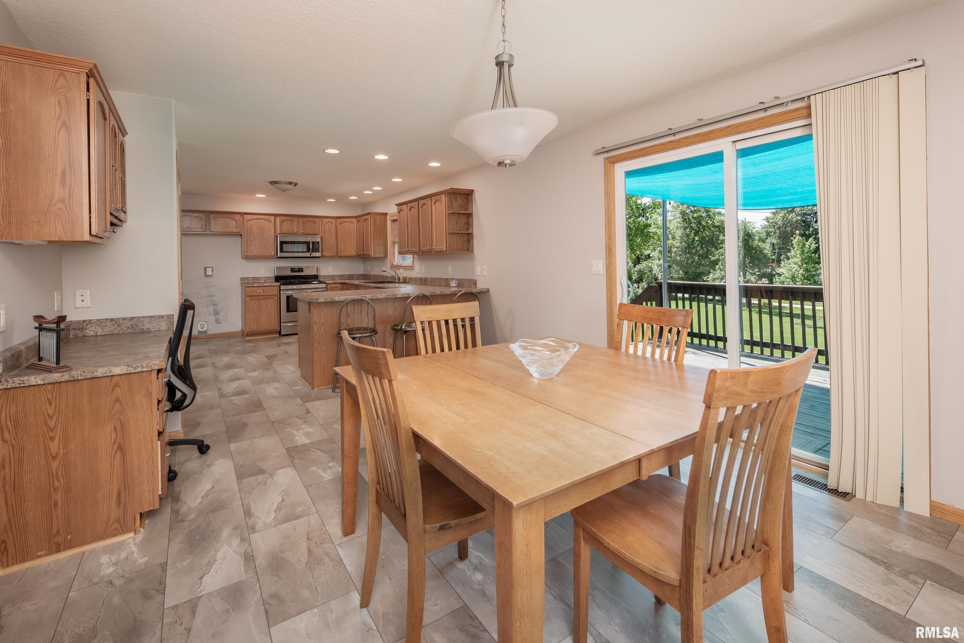2348 Jersey Ridge Road Davenport, IA 52803 - Photo 8 of 35 Gallery Image 8