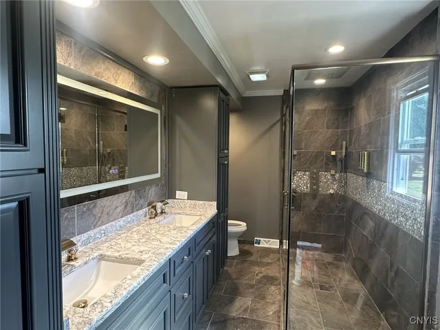 $749,000 | 10434 Mapledale Road, Trenton, NY 13304