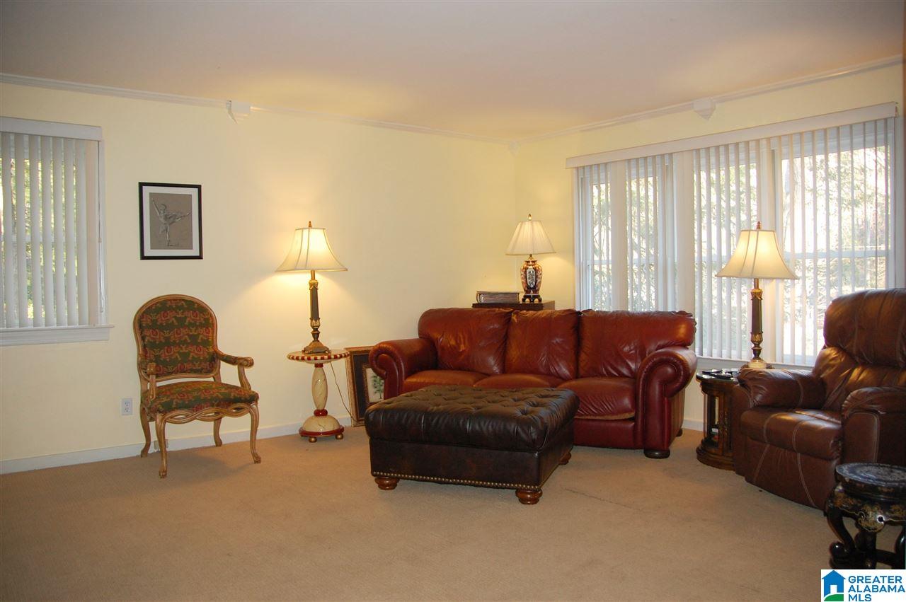 906 Saulter Road Birmingham, AL 35209 - Photo 3 of 24