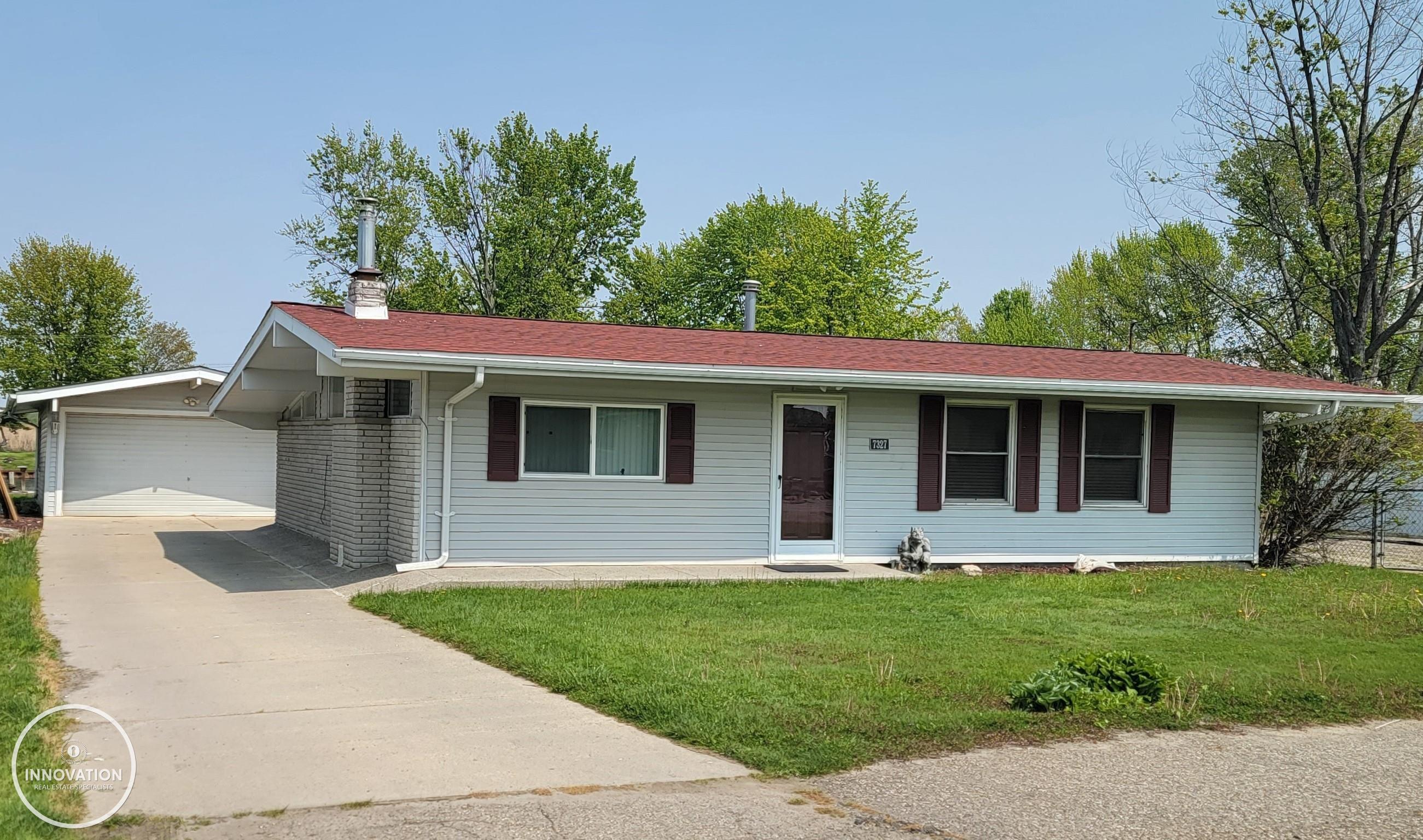 7327 Edlane Road Algonac, MI 48001 - Photo 5 of 24
