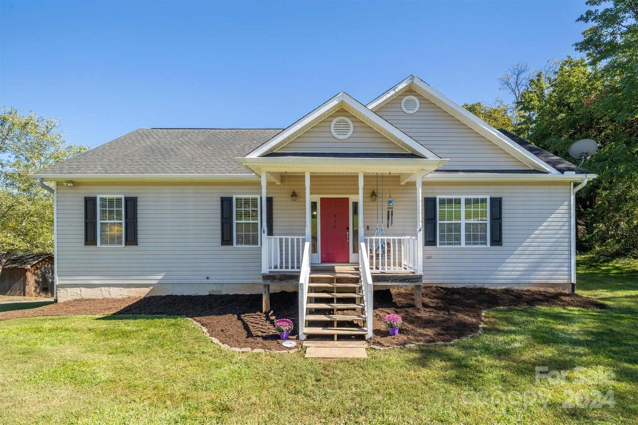 932 Airport Rhodhiss Road Hickory, NC 28601 - Photo 1 of 25 Gallery Image 1