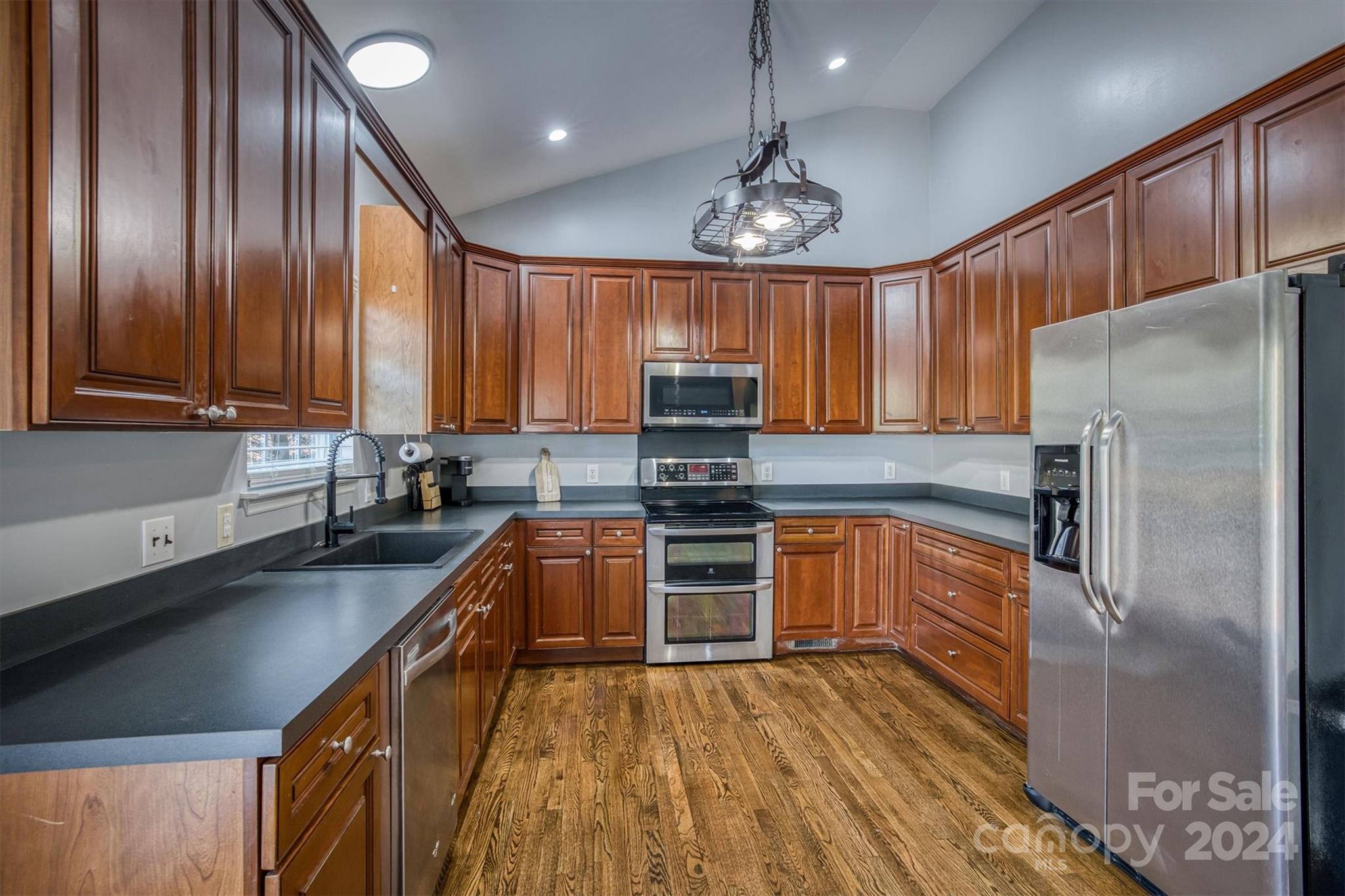 932 Airport Rhodhiss Road Hickory, NC 28601 - Photo 11 of 25 Gallery Image 11