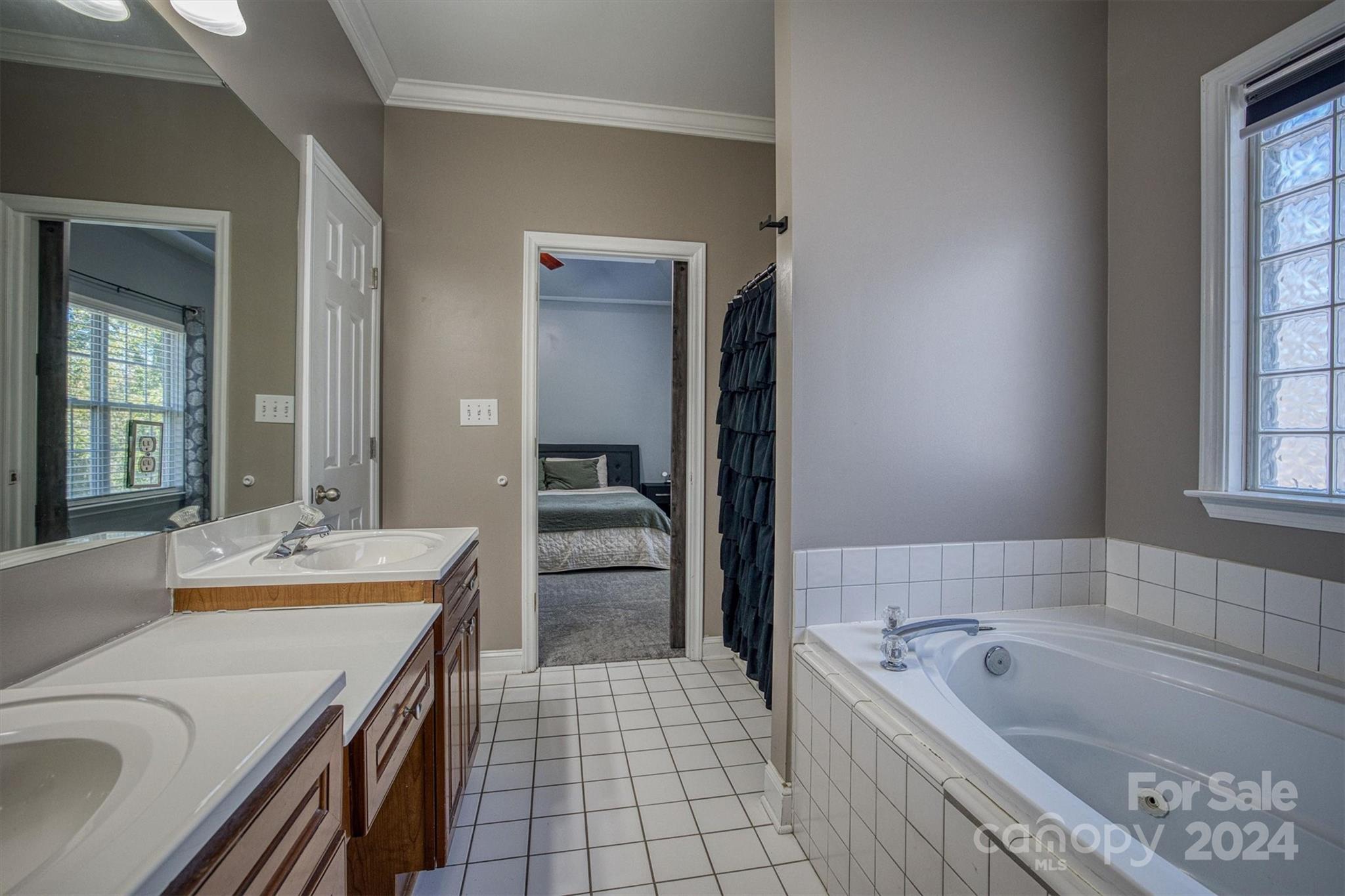 932 Airport Rhodhiss Road Hickory, NC 28601 - Photo 18 of 25 Gallery Image 18