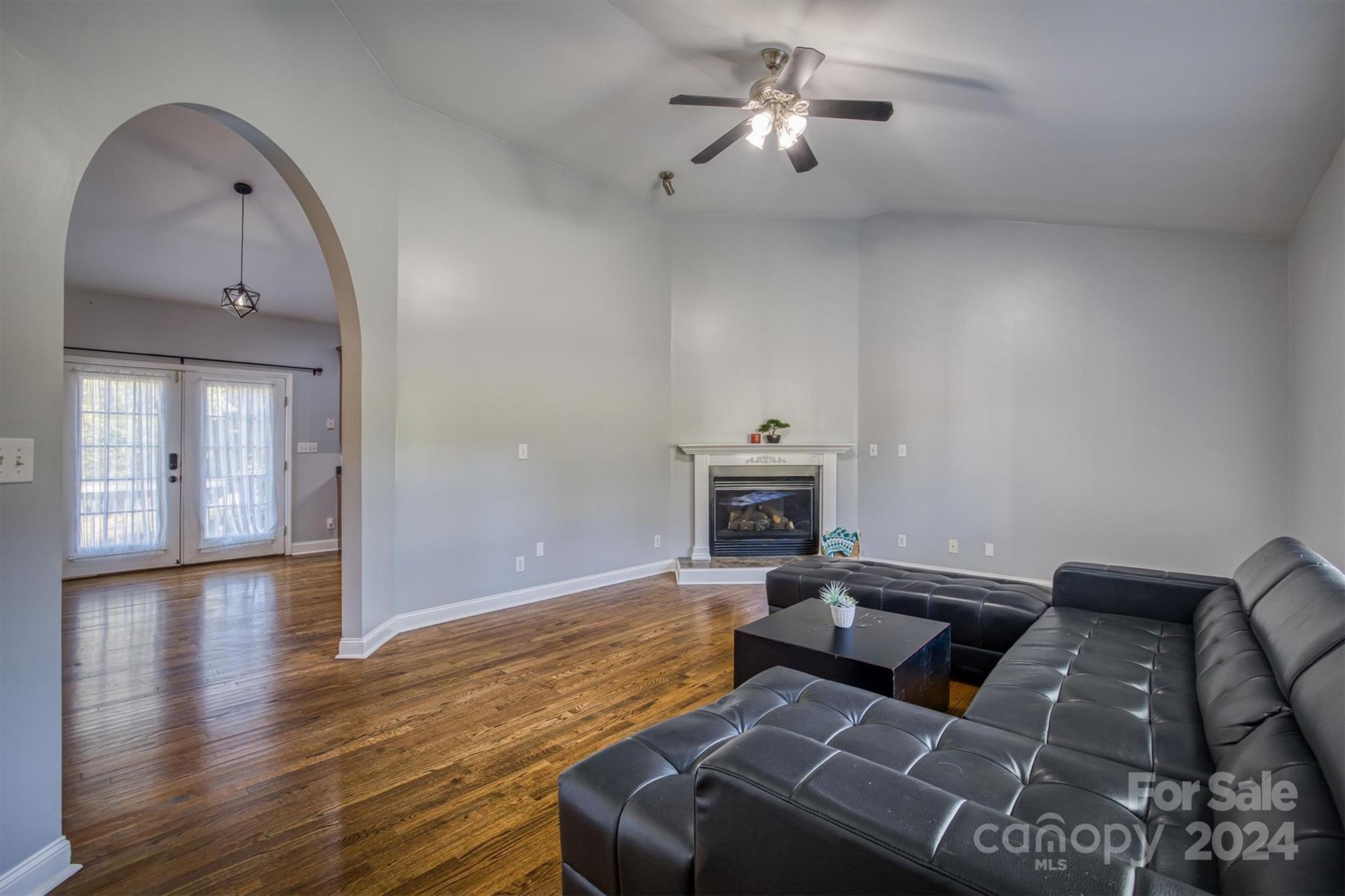 932 Airport Rhodhiss Road Hickory, NC 28601 - Photo 8 of 25 Gallery Image 8