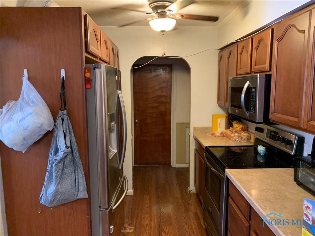 724 Hayes Road Toledo, OH 43615 - Photo 14 of 24 Gallery Image 14