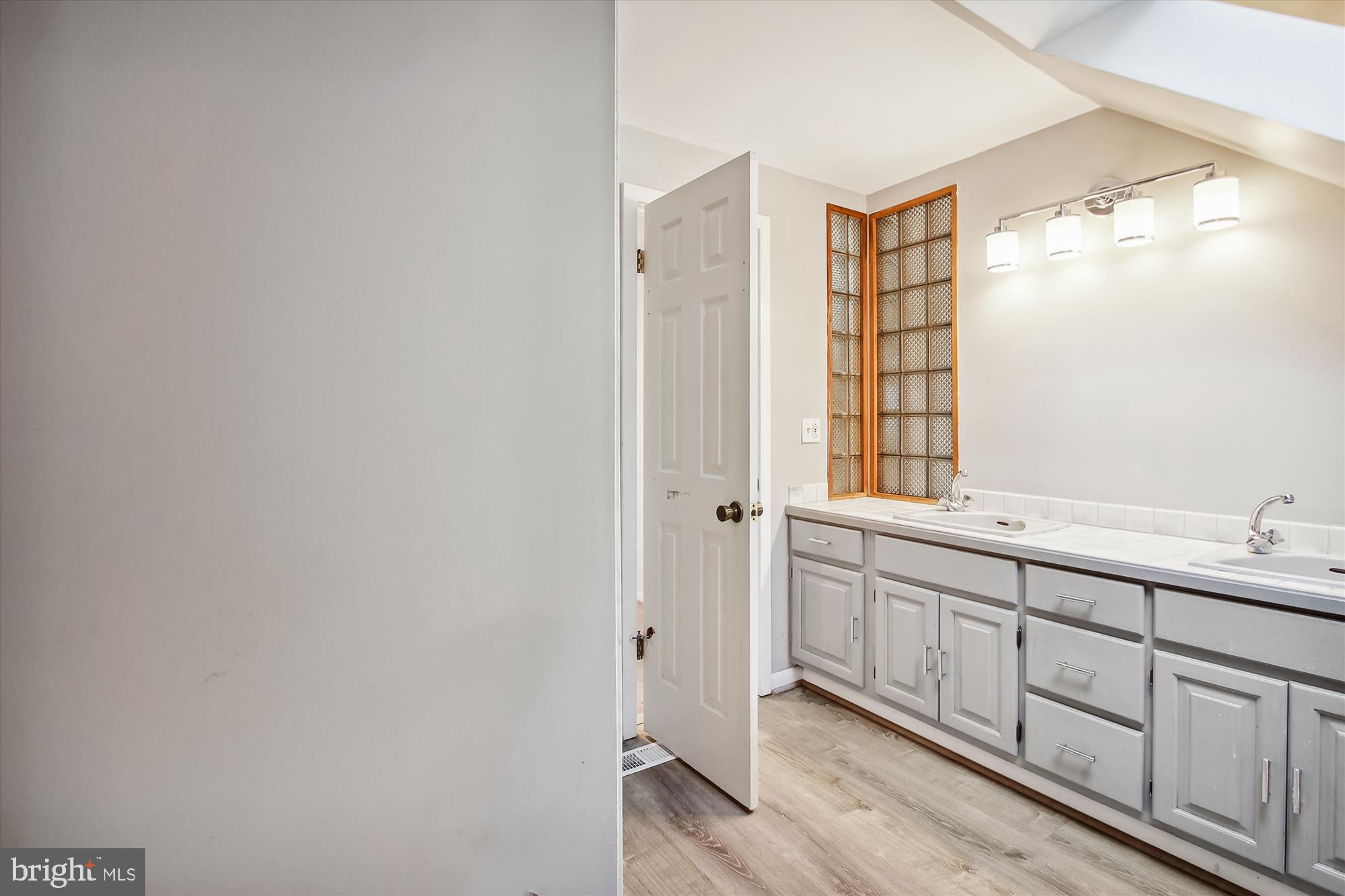 1545 Ritchie Lane Annapolis, MD 21401 - Photo 34 of 62 Bath
