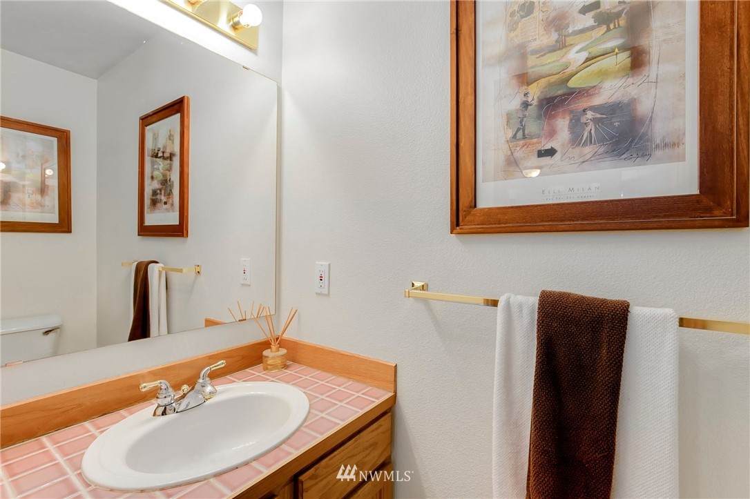 3307 200th Place Southeast Bothell, WA 98012 - Photo 14 of 25