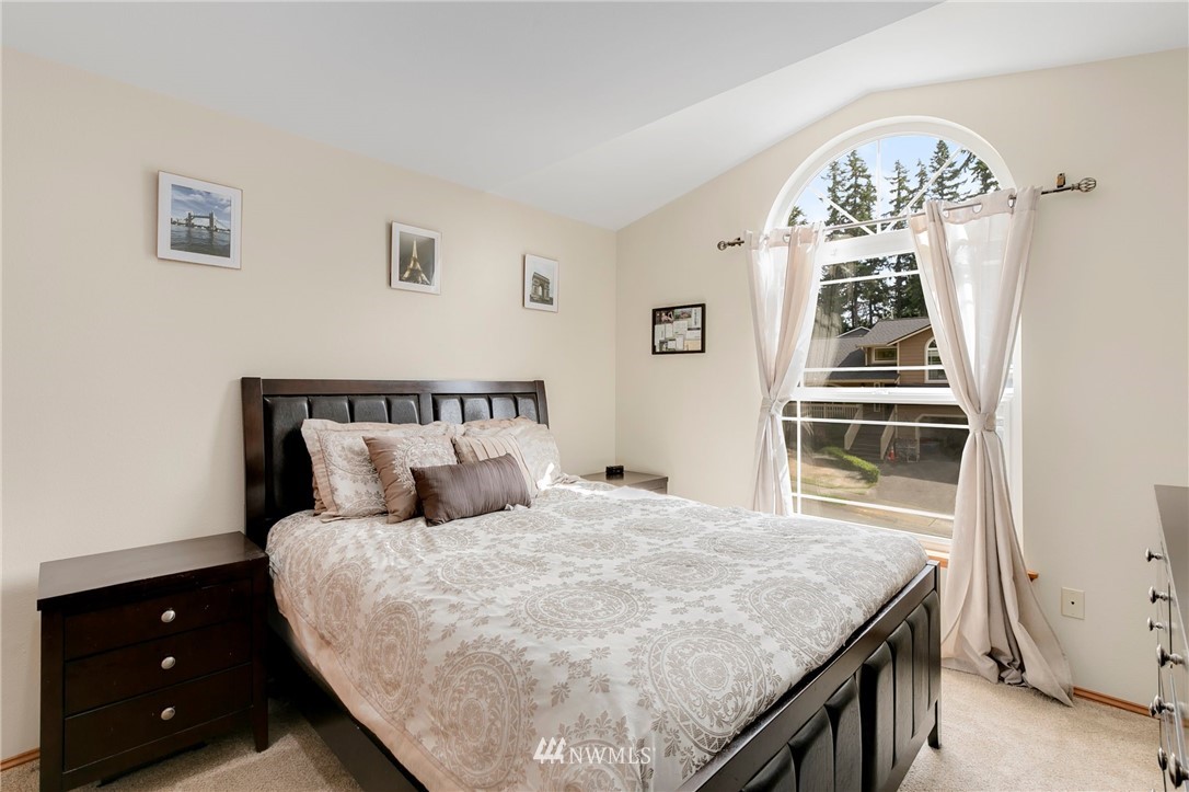 3307 200th Place Southeast Bothell, WA 98012 - Photo 17 of 25