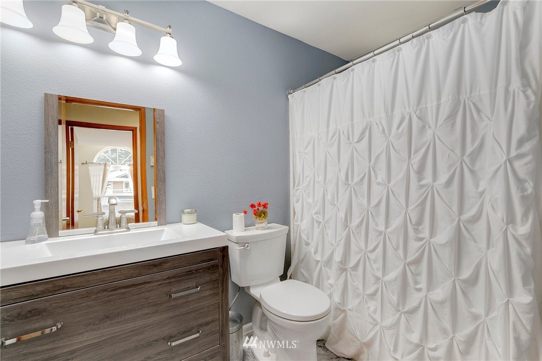 3307 200th Place Southeast Bothell, WA 98012 - Photo 18 of 25