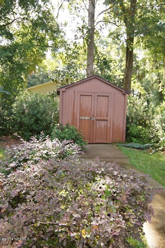 4743 Herton Road Jacksonville, FL 32258 - Photo 32 of 34 Storage Shed for Pool Equipment