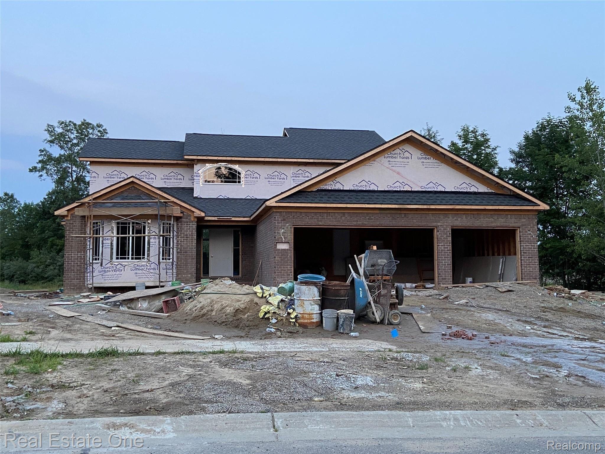 604 6th Street Fenton, MI 48430 - Photo 1 of 13 THIS IS PROPOSED ON THIS LOT*THIS IS CURRENTLY BEING BUILT ON LOT 1 AT 604 SIXTH STR SO CHECK IT OUT AND MAKE YOUR OWN CUSTOM SELECTIONS*HURRY ONCE IT GETS STARTED IT TILL BE GONE*4 BEDROOMS, 3.5 BATHS, PLUMBED FOR FULL BATH IN BASEMENT AND AN ENSUITE*