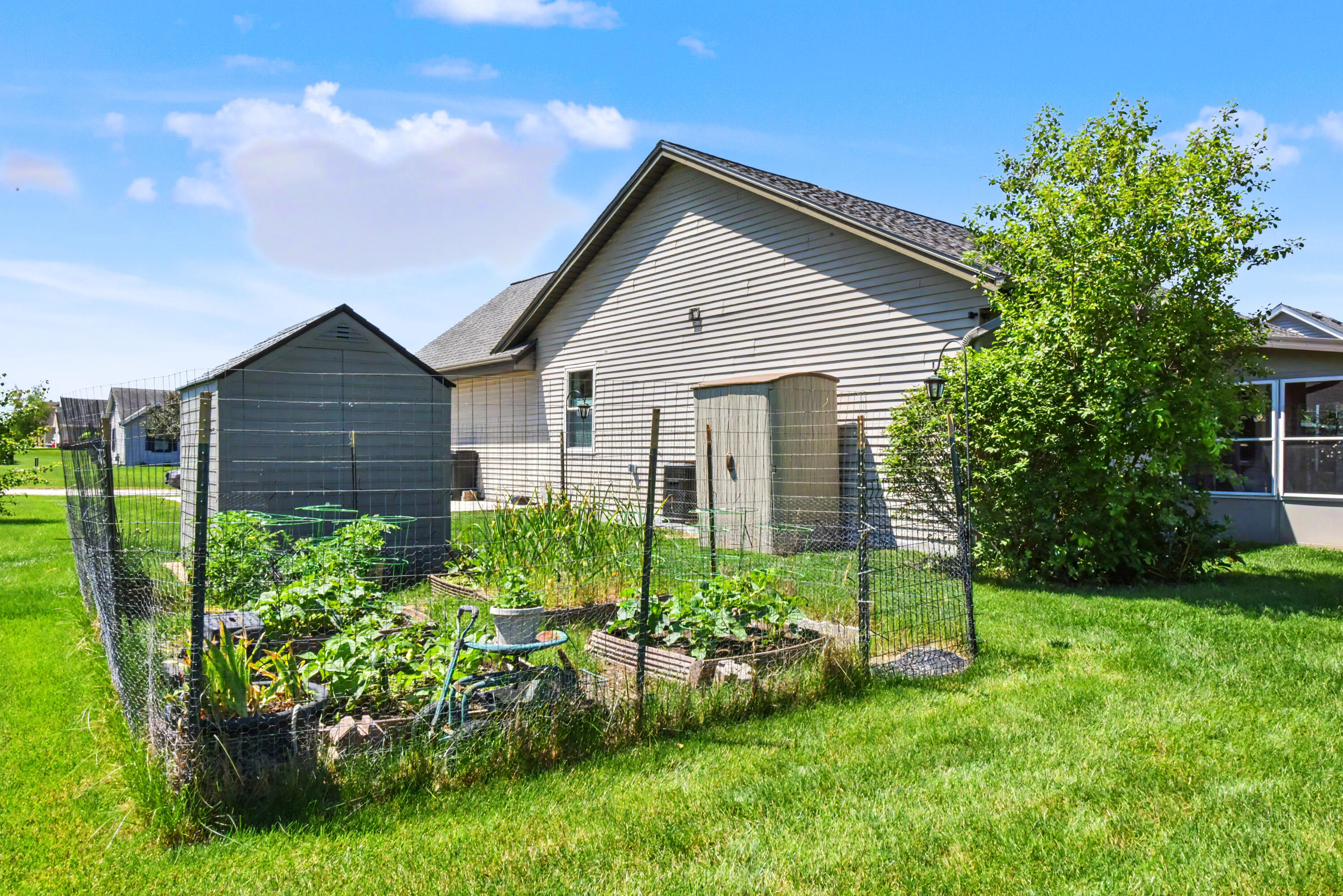 29306 River View Parkway Rochester, WI 53105 - Photo 40 of 44 DSC_9576