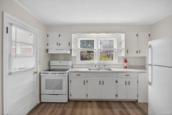$425,000 | 412 North Main Street, Gretna, VA 24557
