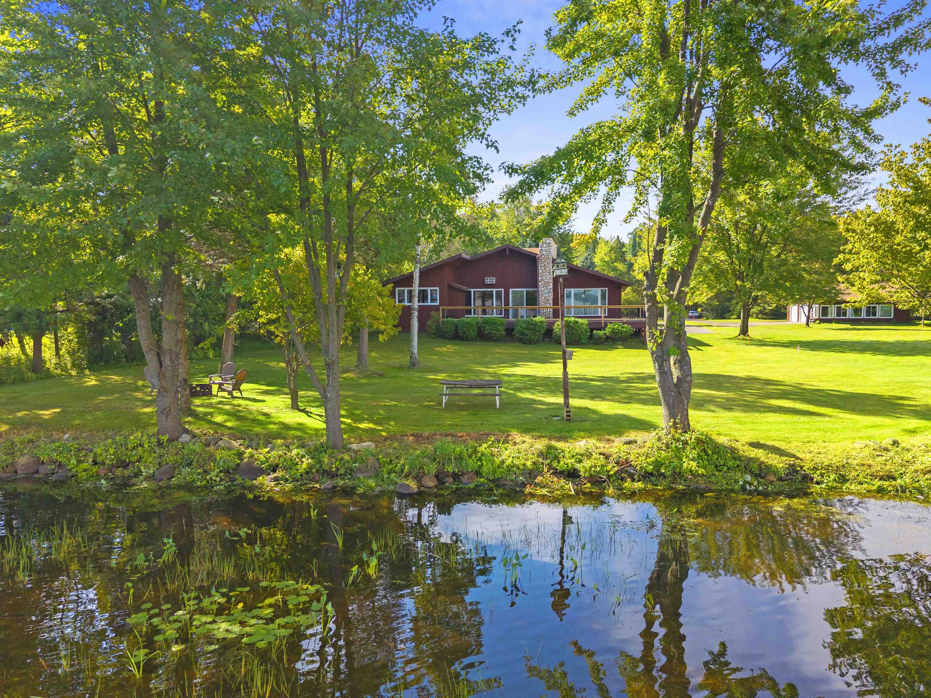 W5790 Point Lane Crivitz, WI 54114 - Photo 2 of 76