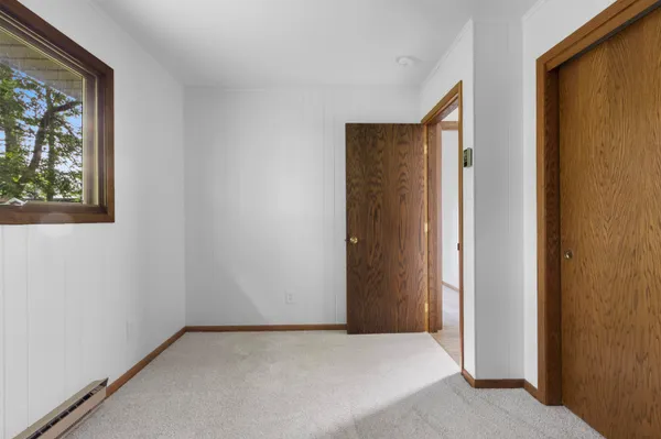 $699,900 | W5790 Point Lane, Crivitz, WI 54114
