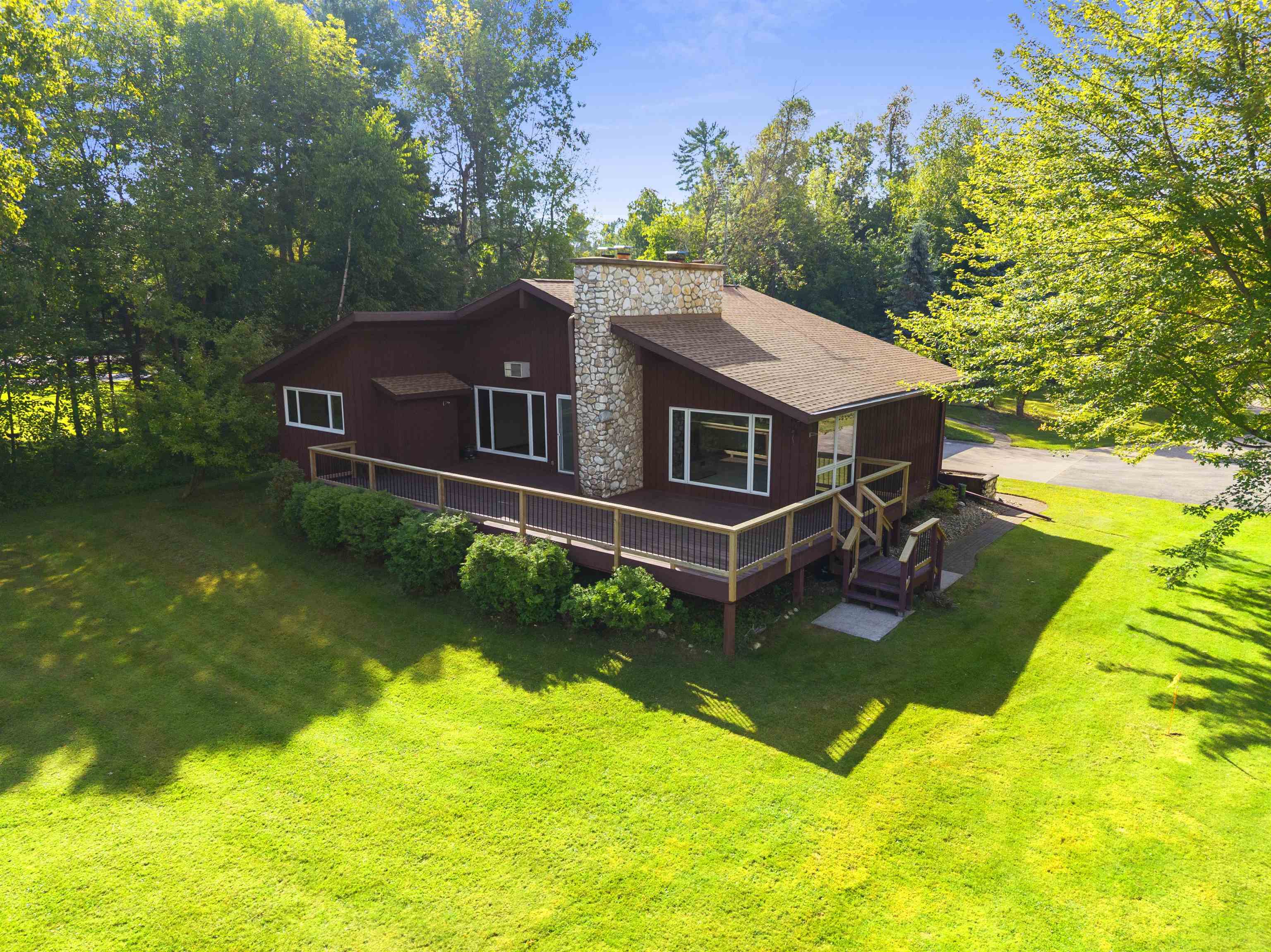 W5790 Point Lane Crivitz, WI 54114 - Photo 73 of 76