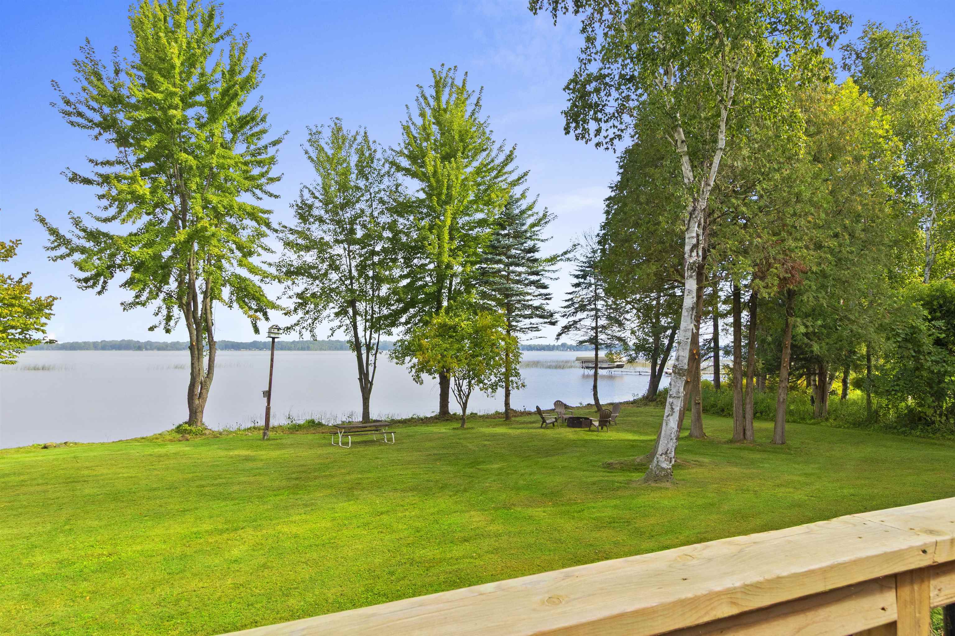 W5790 Point Lane Crivitz, WI 54114 - Photo 10 of 76