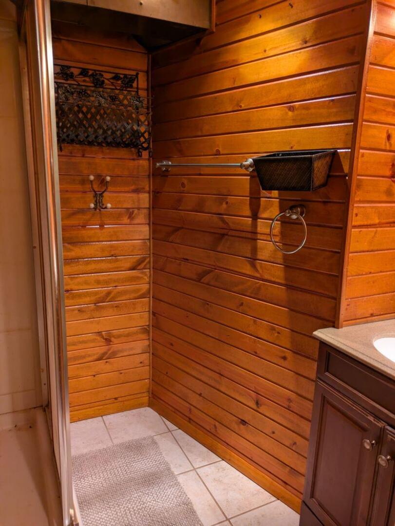 21W230 Pershing Avenue Lombard, IL 60148 - Photo 20 of 41 a view of door