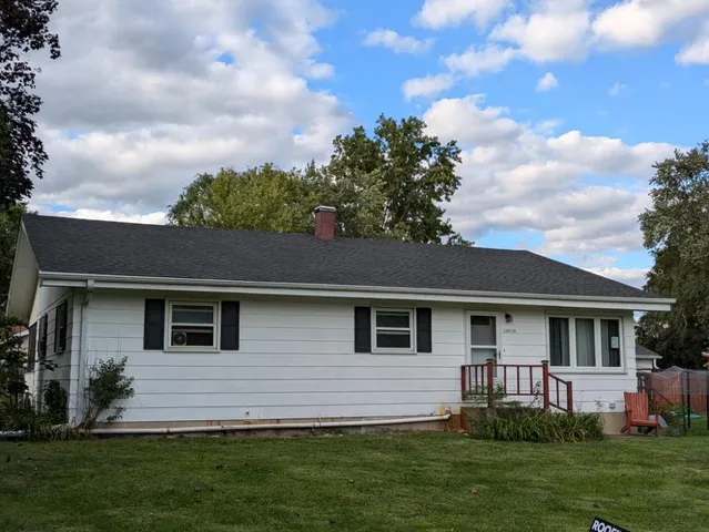 $349,900 | 21W230 Pershing Avenue, Lombard, IL 60148