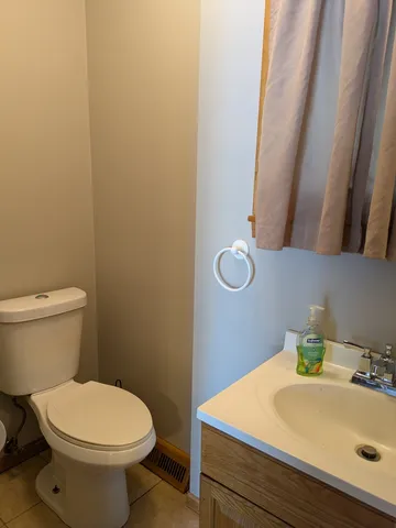 $349,900 | 21W230 Pershing Avenue, Lombard, IL 60148