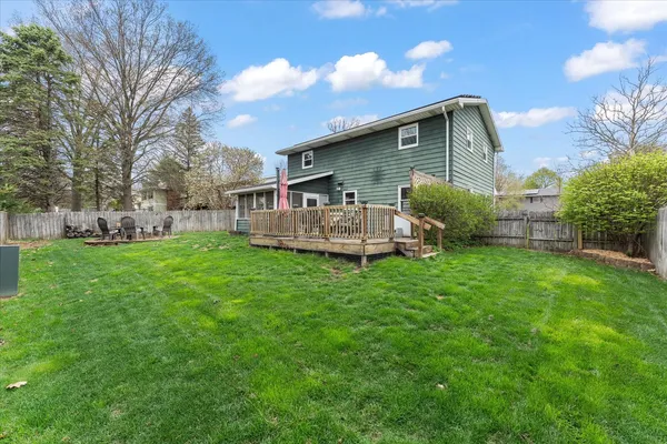 $345,000 | 37 Ashley Lane, Champaign, IL 61820