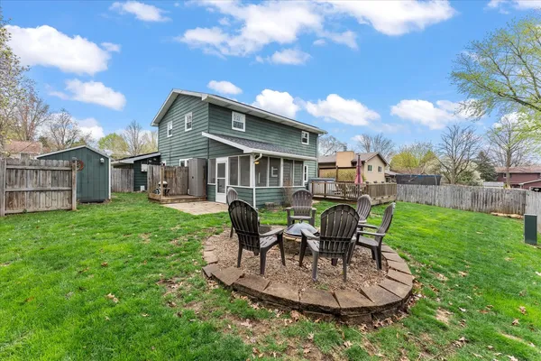 $345,000 | 37 Ashley Lane, Champaign, IL 61820