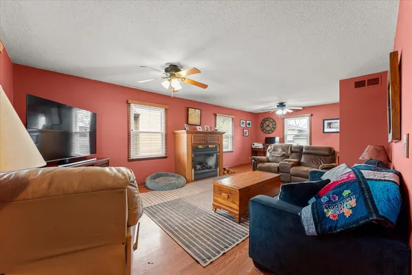 $345,000 | 37 Ashley Lane, Champaign, IL 61820