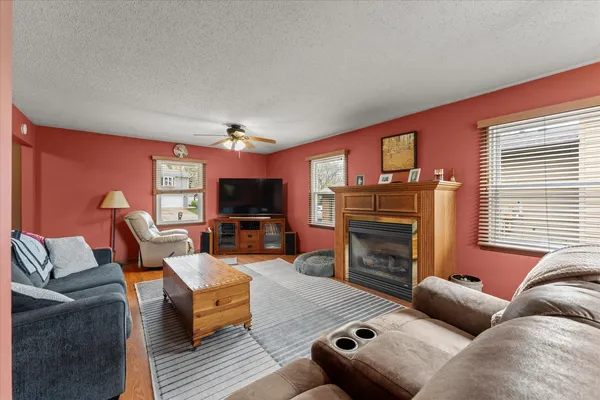 $345,000 | 37 Ashley Lane, Champaign, IL 61820
