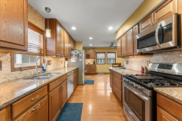 $345,000 | 37 Ashley Lane, Champaign, IL 61820