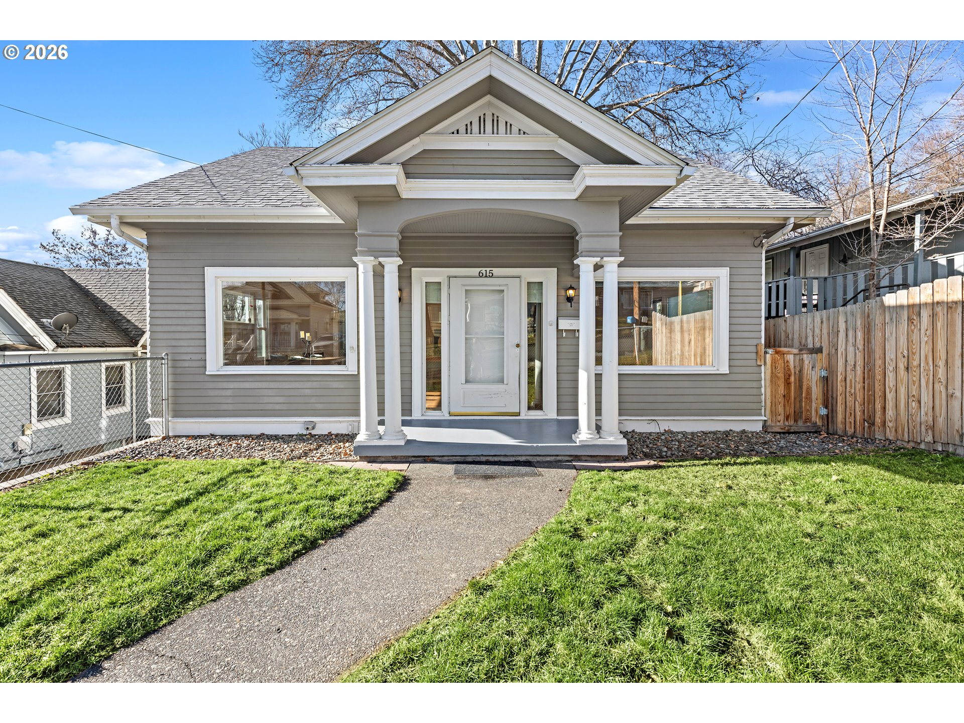 615 Northwest 3rd Street Pendleton, OR 97801 - Photo 2 of 38