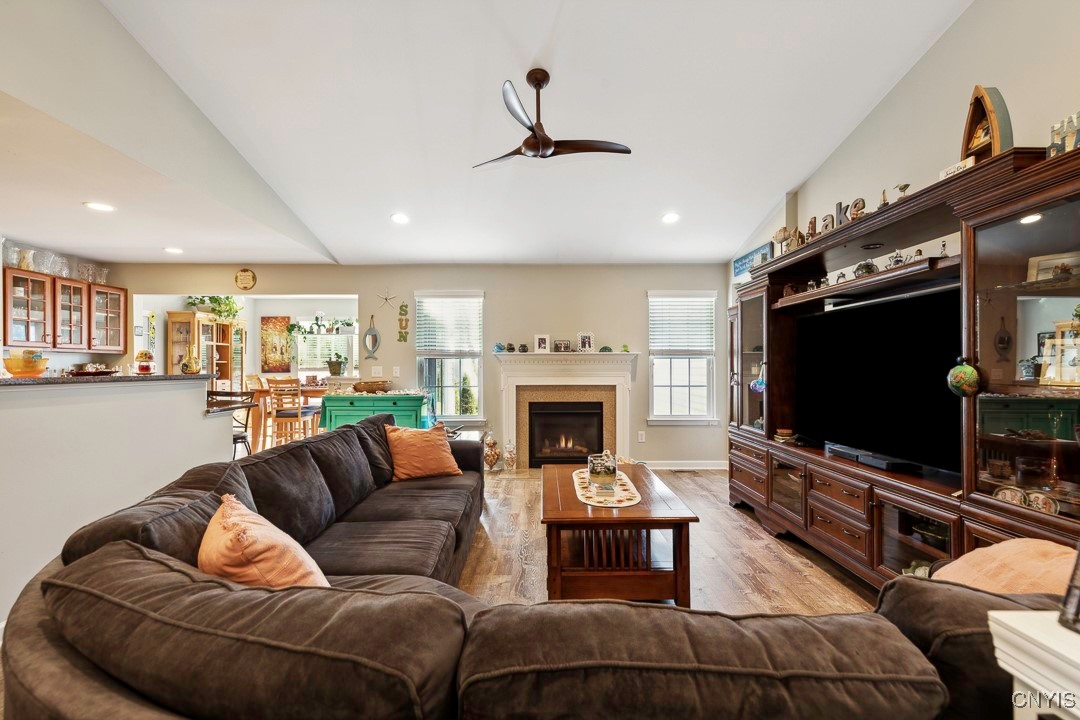4438 Millstream Drive Clay, NY 13041 - Photo 20 of 42 Living room