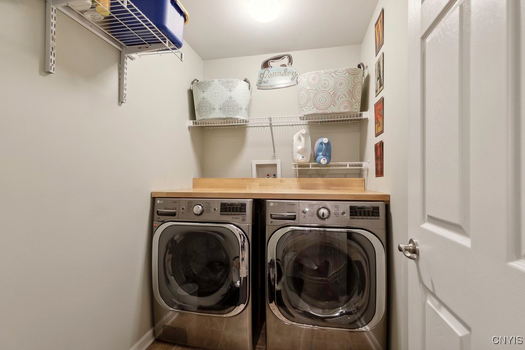 4438 Millstream Drive Clay, NY 13041 - Photo 29 of 42 Laundry room