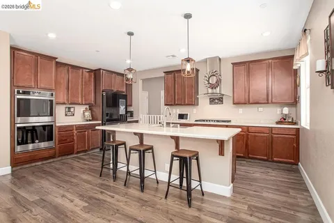 $849,000 | 2371 Cornwall Avenue, Manteca, CA 95337