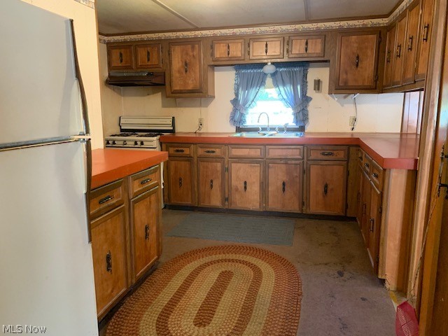 863 Carson Salt Springs Road Mineral Ridge, OH 44440 - Photo 5 of 14