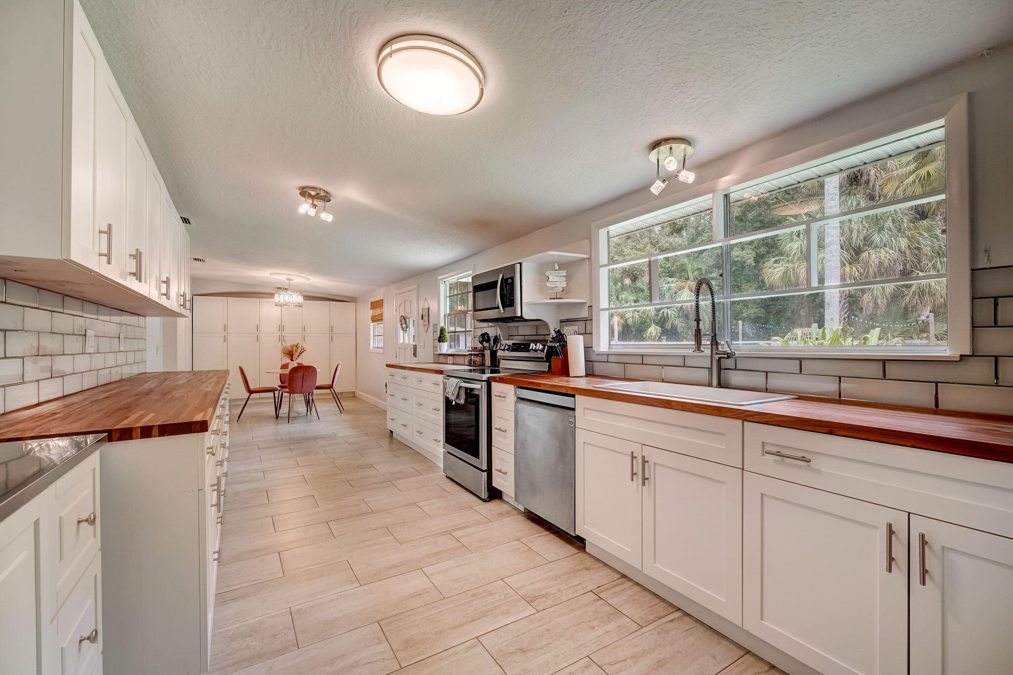 6674 Flamingo Road Melbourne, FL 32904 - Photo 5 of 21 17-web-or-mls-Flamingo Rd-015