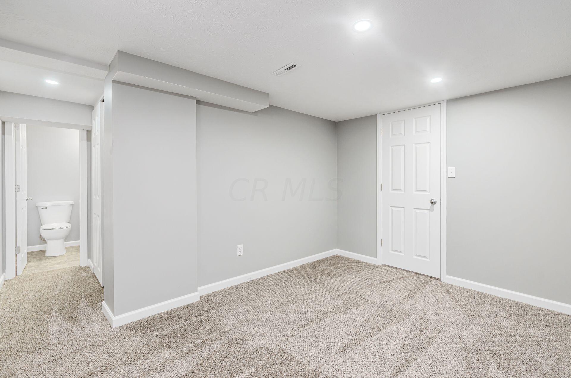 3077 Gerbert Road Columbus, OH 43224 - Photo 20 of 27 020_9236_L 3077 Gerbert Rd066