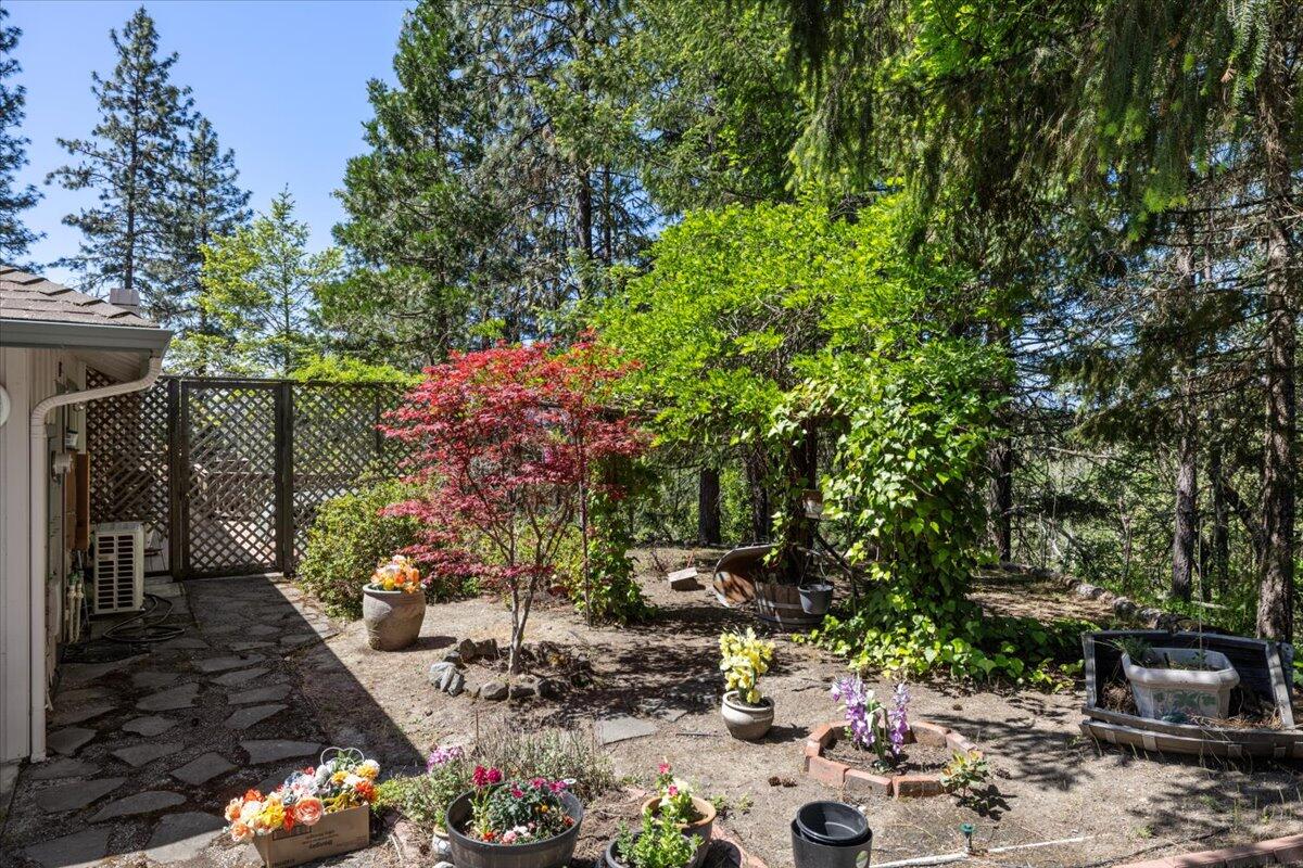 222 Guth Road Grants Pass, OR 97526 - Photo 39 of 48 07-D9A5313
