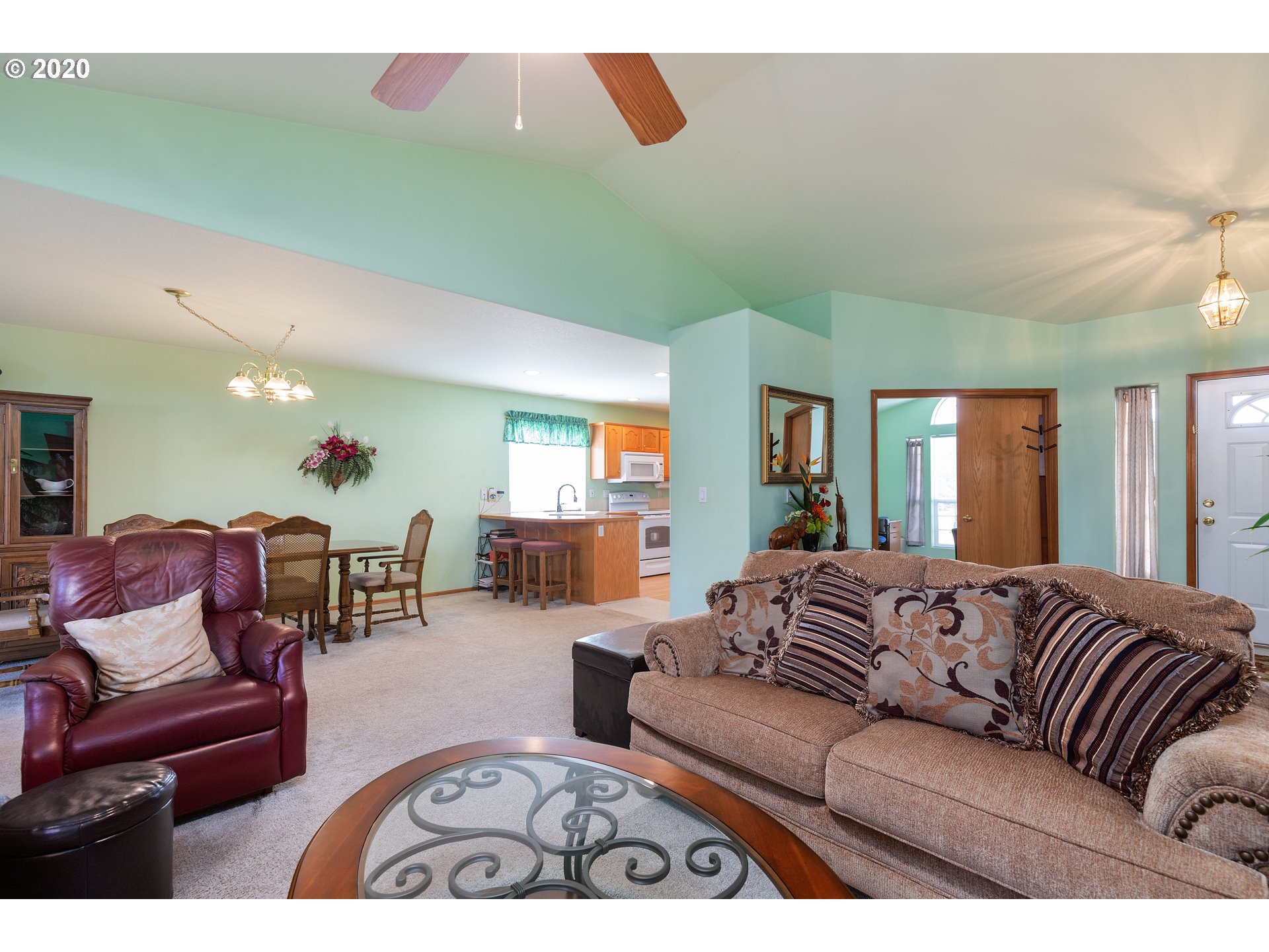 13314 Deer Meadows Road Oregon City, OR 97045 - Photo 8 of 29 Gallery Image 8