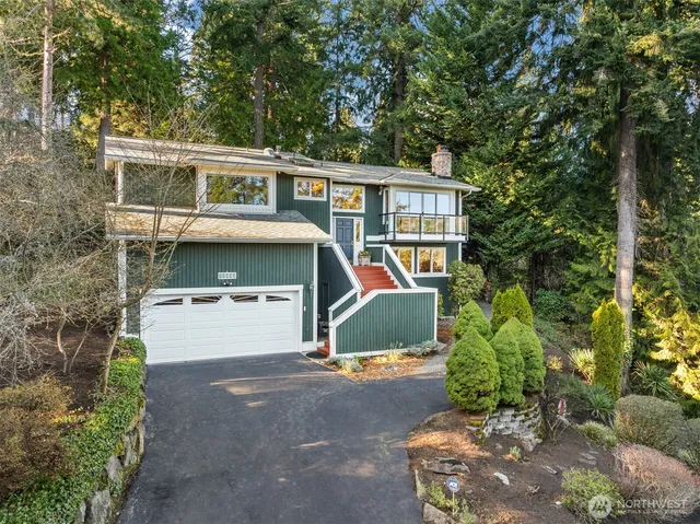 $1,550,000 | 18945 Northeast 20th Court, Redmond, WA 98052